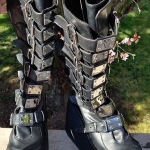 Demonia Trinity boot